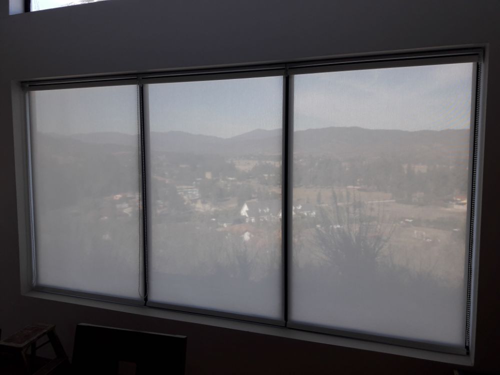 Cortina roller screen 5% en living